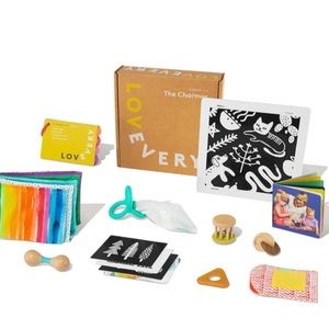 Lovevery play kit The Charmer 3-4 months boxed set
